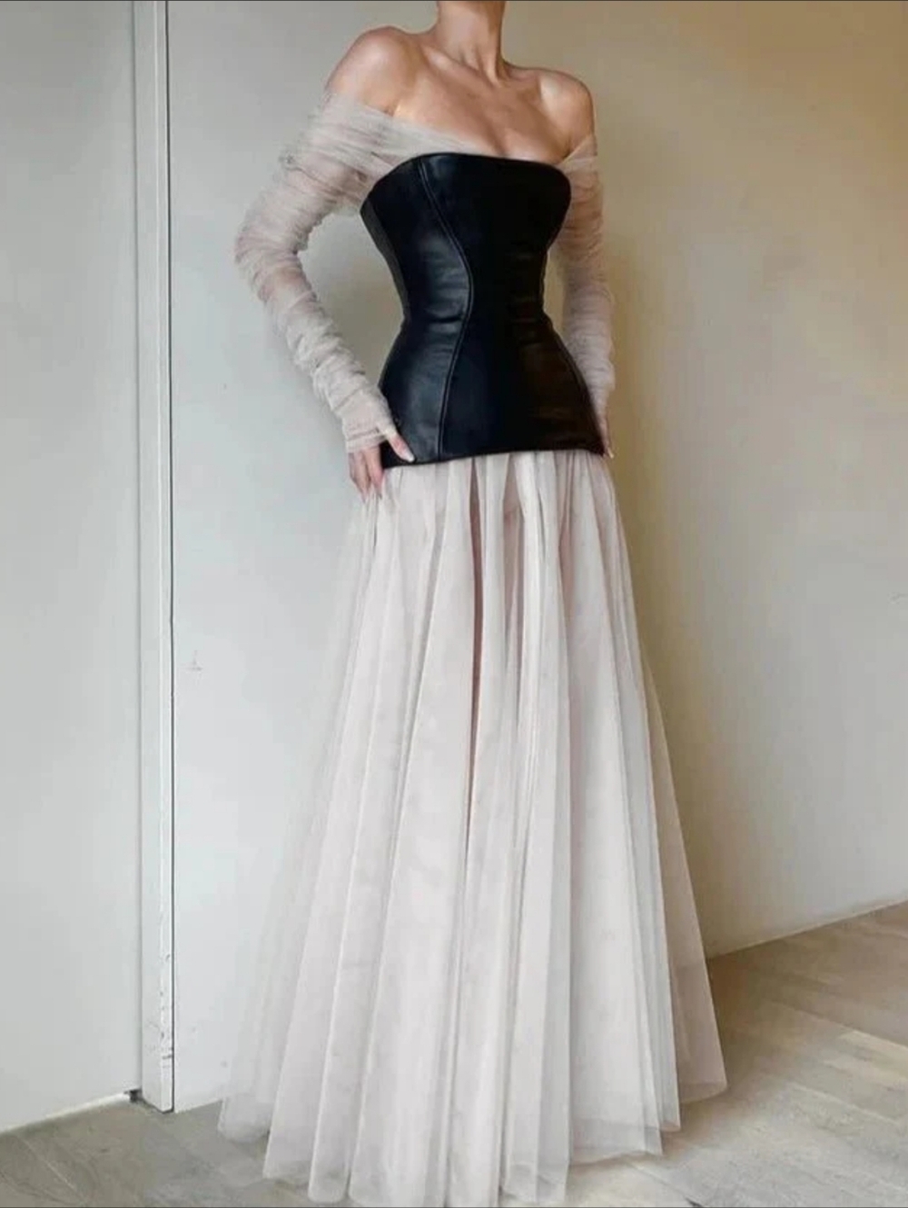 Women'S Elegant Dress White Dress Black